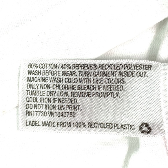 Lot of boys clothes GAP, Gymboree, Carter’s SHARK Shirts, Lilly + Sid Sweatshirt - Picture 10 of 16